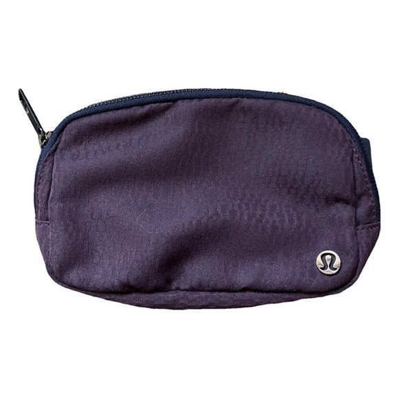 lululemon athletica Handbags - Lululemon Maroon Everywhere Belt Bag (Brand New)